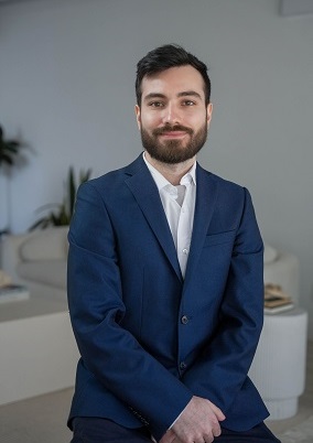 Real Estate Agent Oakville is a Licensed Oakville Realtor&reg;